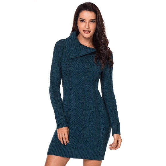 Dresses & Skirts - Cable knit dress
